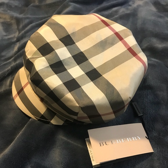 womens burberry hat